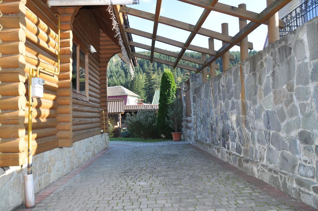 Cottage Smerekovyi Skole Exterior photo